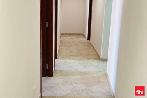 Apartmen di Motor City, Dubai, UAE 3 bilik tidur, 199.1 meter persegi № 709814 - foto 9