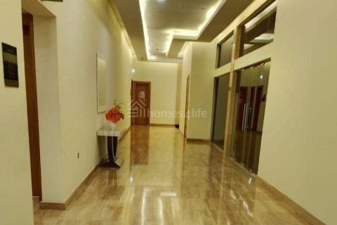 Apartment til salg i Business Bay, Dubai, UAE 2 soveværelser, 126 kvm № 709633 - foto 11