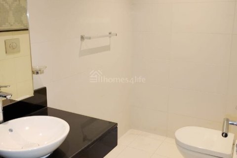Apartment til salg i Business Bay, Dubai, UAE 2 soveværelser, 126 kvm № 709633 - foto 16