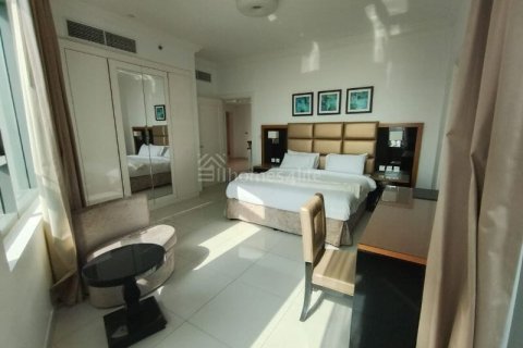 Apartment til salg i Business Bay, Dubai, UAE 2 soveværelser, 126 kvm № 709633 - foto 10
