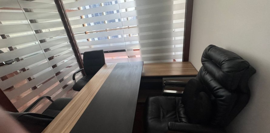 Ufficio a Business Bay, Dubai, EAU 54 mq. № 709632