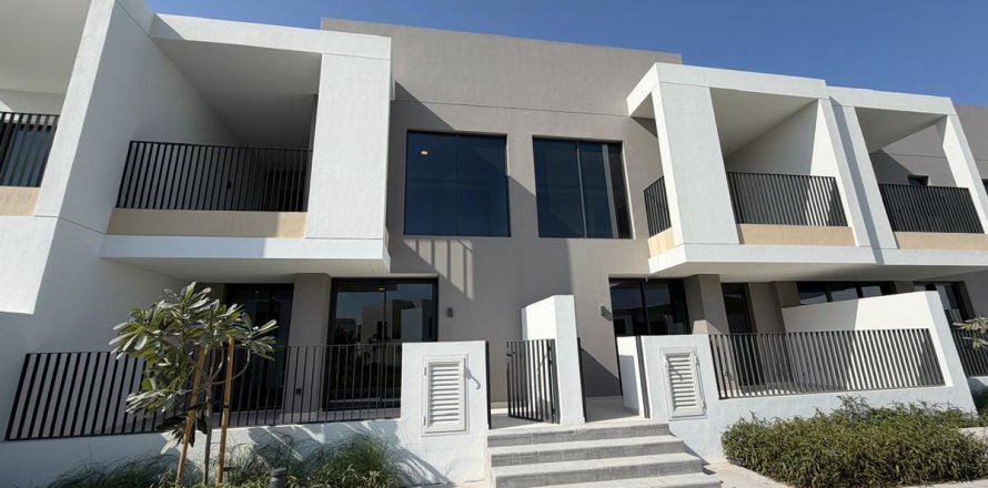 Vila u Dubai, UAE 214.9 m2, 3 spavaćih soba Br. 719925