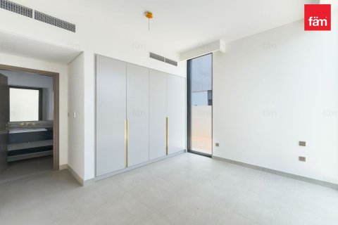 Vila u Dubai, UAE 4 spavaćih soba, 448 m2 Br. 719924 - fotografija 19