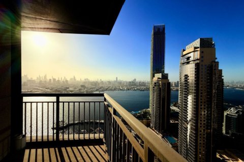Apartment in Dubai, UAE 2 bedrooms, 151.5 sq.m. № 719929 - photo 12