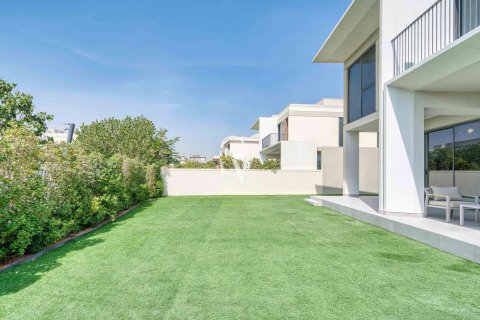 Tilal Al Ghaf, Dubai, UAE의 판매용 빌라 침실 5개, 545제곱미터 번호 715843 - 사진 2