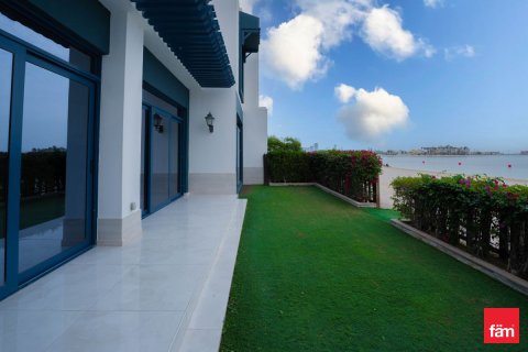 Зняти в оренду віллу в Пальма Джумейра, Дубай, ОАЕ 5 спалень, 263.7м2, № 697024 - фото 19