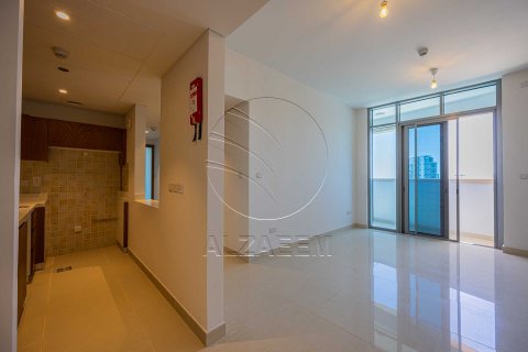 Apartment til leje i Al Reem Island, Abu Dhabi, UAE 2 soveværelser, 109 kvm № 700614 - foto 2