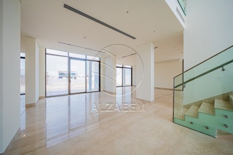 Appartement à louer à Abu Dhabi, EAU 5 chambres, 1290 m2 № 700617 - photo 8