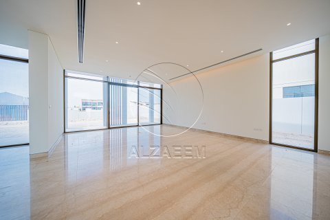 Appartement à louer à Abu Dhabi, EAU 5 chambres, 1290 m2 № 700617 - photo 10
