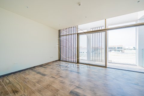 Appartement à louer à Abu Dhabi, EAU 5 chambres, 1290 m2 № 700617 - photo 12