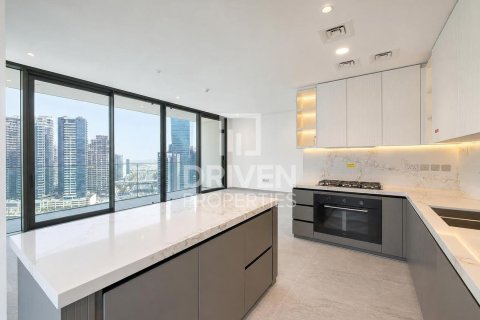 Apartman u Business Bay, Dubai, UAE 3 spavaćih soba, 179.95 m2 Br. 754238 - fotografija 18
