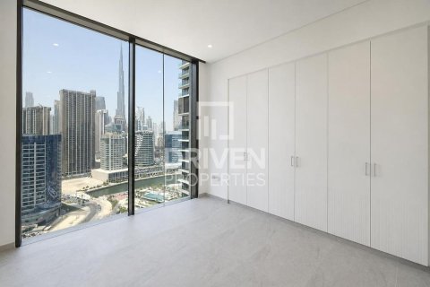 Apartman u Business Bay, Dubai, UAE 3 spavaćih soba, 179.95 m2 Br. 754238 - fotografija 8