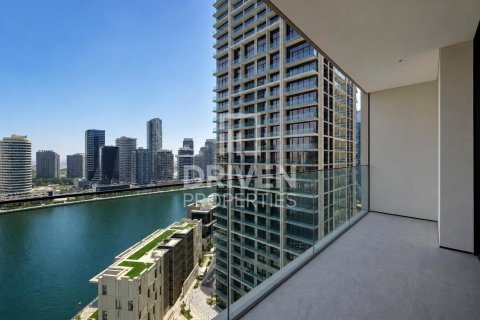Business Bay, Dubai, UAE의 임대용 아파트 침실 1개, 77.3제곱미터 번호 754237 - 사진 11