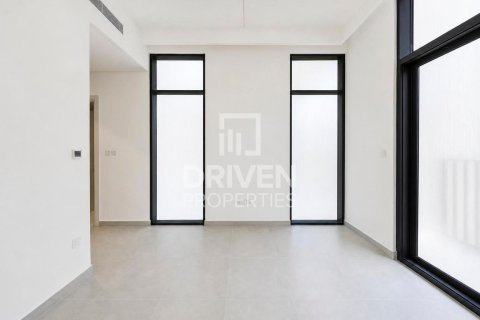 Villetta a schiera in affitto a Mudon, Dubai, EAU 4 camere da letto, 254.37 mq. № 754240 - foto 11