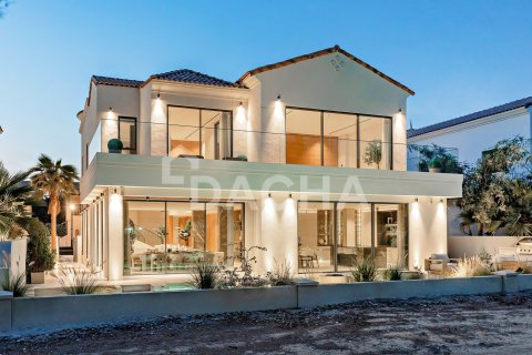 Villa in Jumeirah Golf Estates, Dubai, UAE 5 bedrooms, 672 sq.m. № 707029 - photo 2
