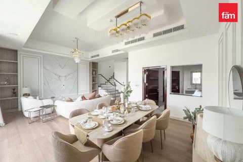 Řadový dům v Al Furjan, Dubai, SAE 4 ložnice, 225.4 m² Č.: 629457 - fotografie 14
