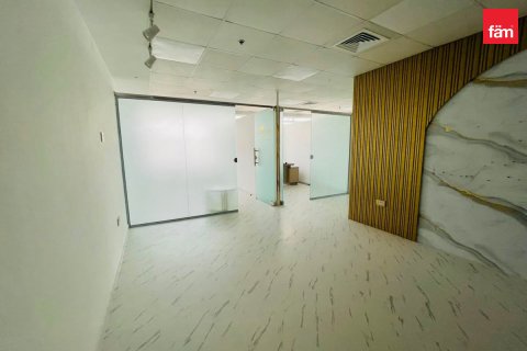 Escritório para arrendamento em Dubai, EAU 157.1 m2 № 760290 - foto 11