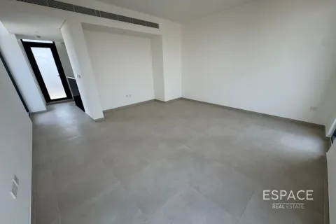 Villa til leie i Mudon, Dubai, Emiratene 4 soverom, 277 kvm Nr. 650173 - Foto 2