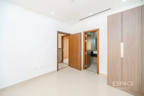 Városi lakóépület itt: Al Furjan, Dubai, EAE, 3 hálószoba, 250 m², azonosító: 650176 - fénykép 10
