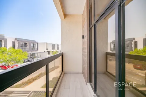 Városi lakóépület itt: Al Furjan, Dubai, EAE, 3 hálószoba, 250 m², azonosító: 650176 - fénykép 14
