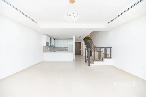 Városi lakóépület itt: Al Furjan, Dubai, EAE, 3 hálószoba, 250 m², azonosító: 650176 - fénykép 3