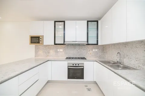 Városi lakóépület itt: Al Furjan, Dubai, EAE, 3 hálószoba, 250 m², azonosító: 650176 - fénykép 5