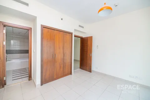 Lägenhet uthyres i Dubai Marina, Dubai, UAE 1 sovrum, 98 kvm Nr. 650175 - fotografi 10