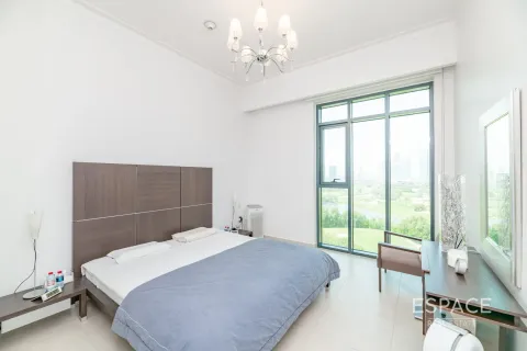 דירה להשכרה ב The Hills, Dubai, איחוד האמירויות  3 חדרי שינה, 166 מ"ר, מספר 650174 - תמונה 9