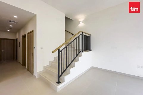 Vila di Dubai, UAE 3 bilik tidur, 164.8 meter persegi № 696722 - foto 2