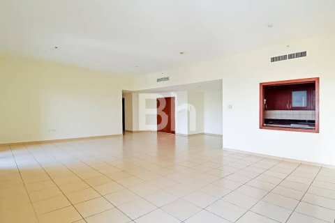 Apartment til leje i Jumeirah Beach Residence, Dubai, UAE 4 soveværelser, 263 kvm № 642967 - foto 12