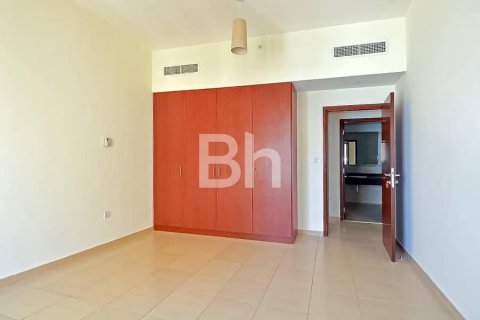 Apartment til leje i Jumeirah Beach Residence, Dubai, UAE 4 soveværelser, 263 kvm № 642967 - foto 1