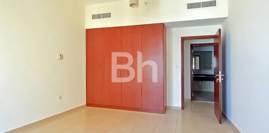 Leilighet i Jumeirah Beach Residence, Dubai, Emiratene 4 soverom, 263 kvm nr. 642967
