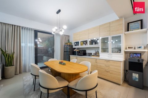 Adosado en alquiler en Dubai, EAU 3 dormitorios, 180 m2 № 699673 - foto 6