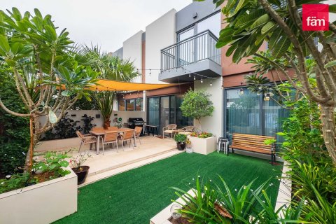 Adosado en alquiler en Dubai, EAU 3 dormitorios, 180 m2 № 699673 - foto 2