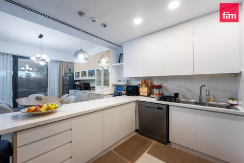 Adosado en alquiler en Dubai, EAU 3 dormitorios, 180 m2 № 699673 - foto 15