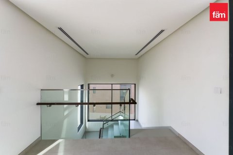 Villa itt: Dubai, EAE, 4 hálószoba, 504.7 m², azonosító: 669943 - fénykép 6