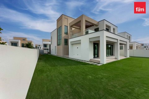 Villa itt: Dubai, EAE, 4 hálószoba, 504.7 m², azonosító: 669943 - fénykép 1