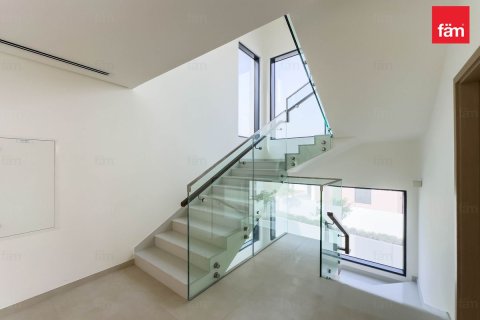 Villa itt: Dubai, EAE, 4 hálószoba, 504.7 m², azonosító: 669943 - fénykép 5