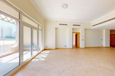 Apartament në Palm Jumeirah, Dubai, Emiratet e Bashkuara Arabe 3 dhoma gjumi, 206.49 m2. № 759803 - Foto 5