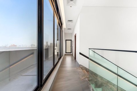 Villa te huur in Al Barsha, Dubai, VAE 5 slaapkamers, 696.77 vr.m., nr 759801 - foto 11