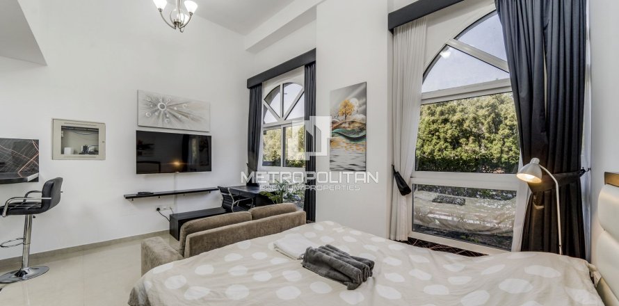 Jumeirah Village Circle、Dubai、UAEにあるマンション 32 m2 No730137
