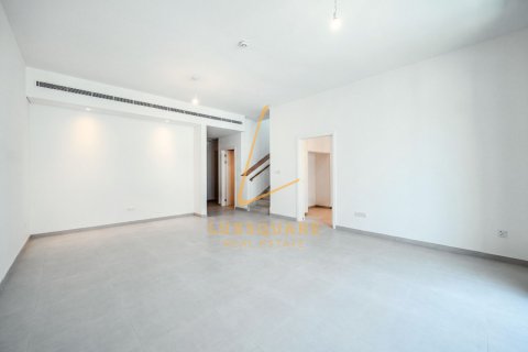 Βίλα σε Jebel Ali, Dubai, ΗΑΕ 3 υπνοδωμάτια, 241 τ.μ. Αρ. 763895 - φωτογραφία 3