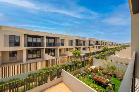 Βίλα σε Jebel Ali, Dubai, ΗΑΕ 3 υπνοδωμάτια, 241 τ.μ. Αρ. 763895 - φωτογραφία 30