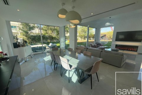 Villa te koop in Jumeirah Village Triangle, Dubai, VAE 3 slaapkamers, 814.02 vr.m., nr 747184 - foto 4