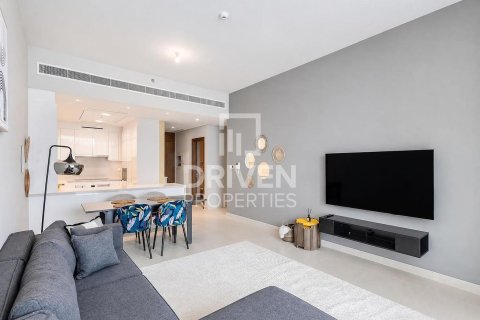 Apartmen di Al Wasl, Dubai, UAE 2 bilik tidur, 139.73 meter persegi № 759671 - foto 1