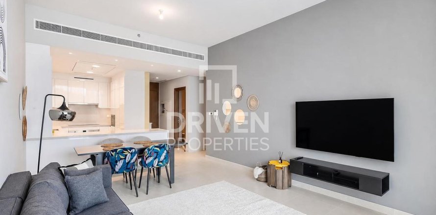 Apartmen di Al Wasl, Dubai, UAE 2 bilik tidur, 139.73 meter persegi № 759671