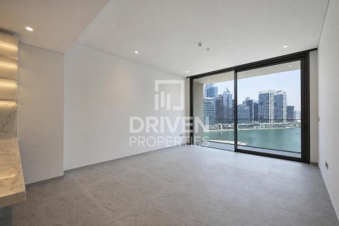 Apartman u Business Bay, Dubai, UAE 1 spavaća soba, 90.21 m2 Br. 759670 - fotografija 3