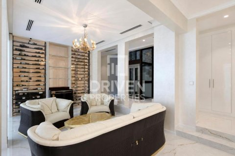 Villa à louer à Al Barari, Dubai, EAU 1368.55 m2 № 759669 - photo 4