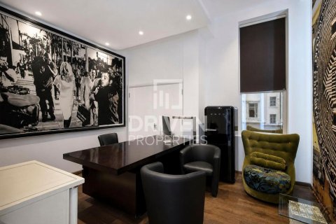 Villa à louer à Al Barari, Dubai, EAU 1368.55 m2 № 759669 - photo 13