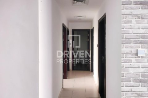 Apartment in Dubai Studio City, Dubai, UAE 3 bedrooms, 126 sq.m. № 653115 - photo 10